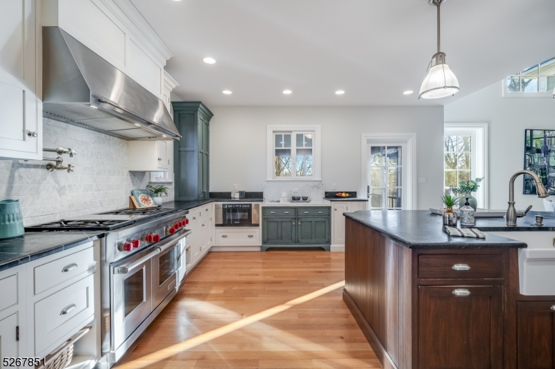 Rolling Hill - Residential