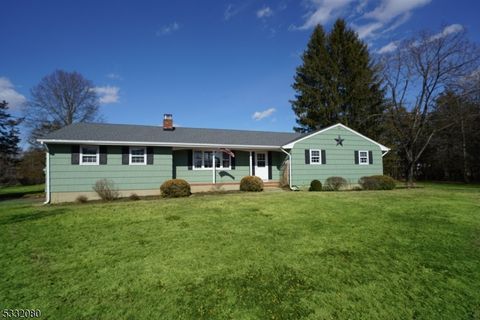 MLS: 3947975