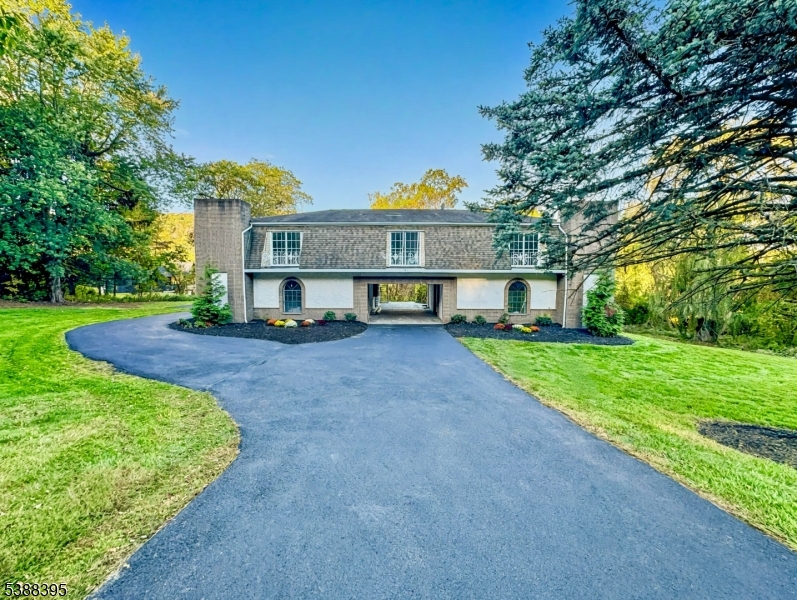 VERNON - Residential