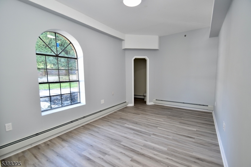 VERNON - Residential