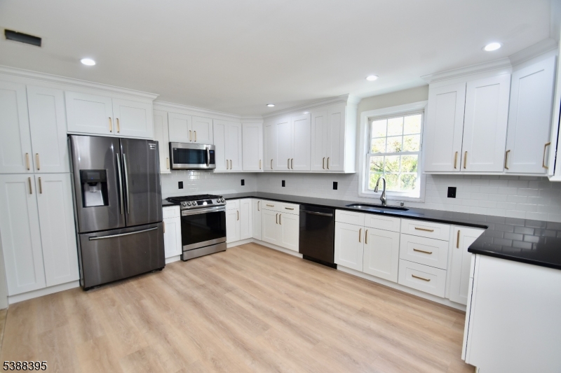 VERNON - Residential