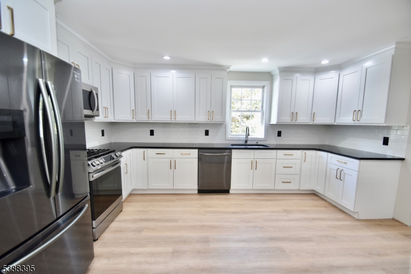 VERNON - Residential