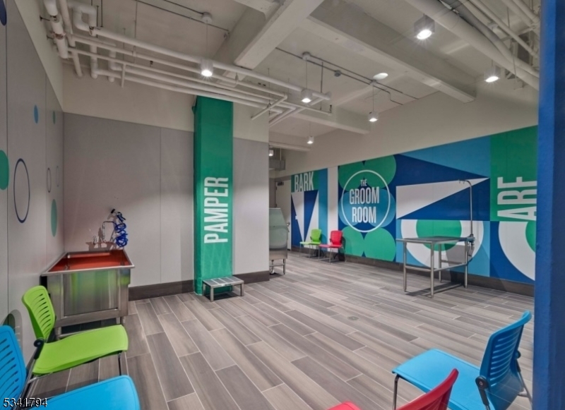 Edison Lofts - Residential Lease