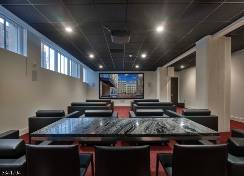 Edison Lofts - Residential Lease