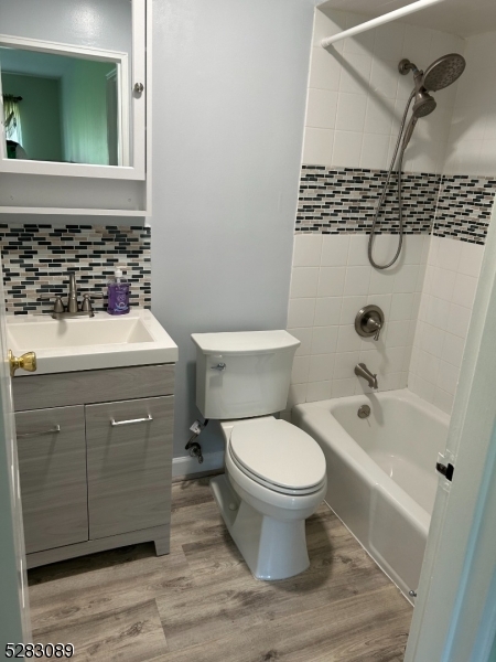 Lincoln Gardens - Residential Lease