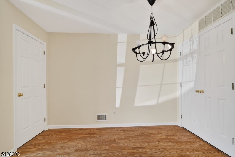STRATTON MEADOWS - Residential
