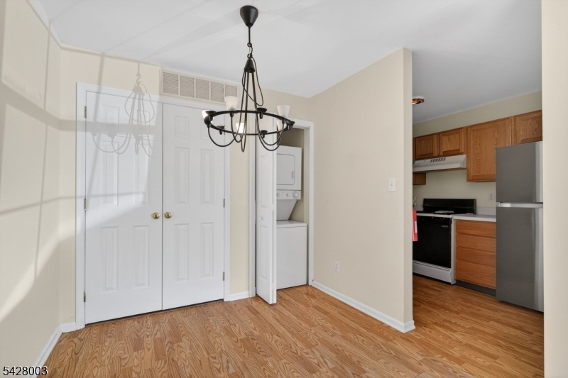 STRATTON MEADOWS - Residential