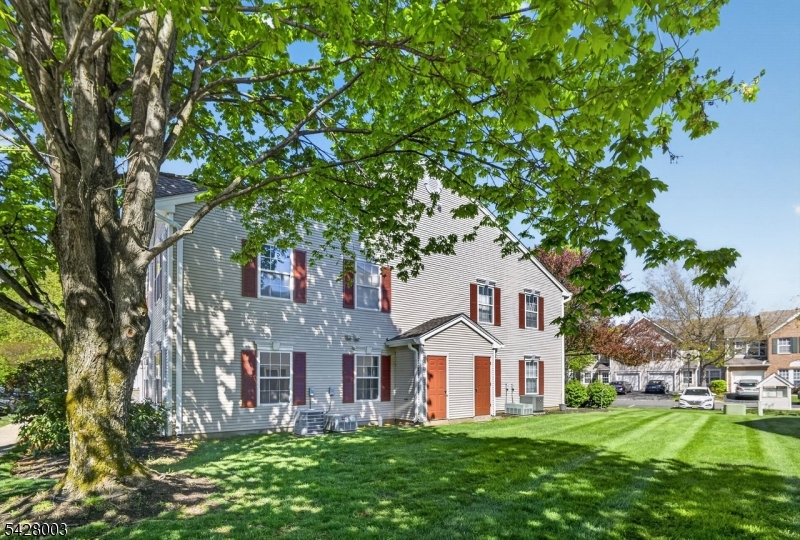 STRATTON MEADOWS - Residential