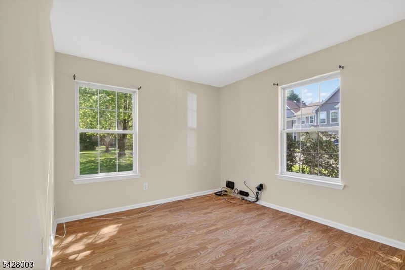 STRATTON MEADOWS - Residential