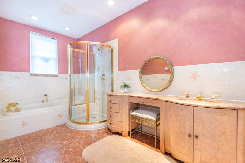 Yantacaw Brook Park - Residential