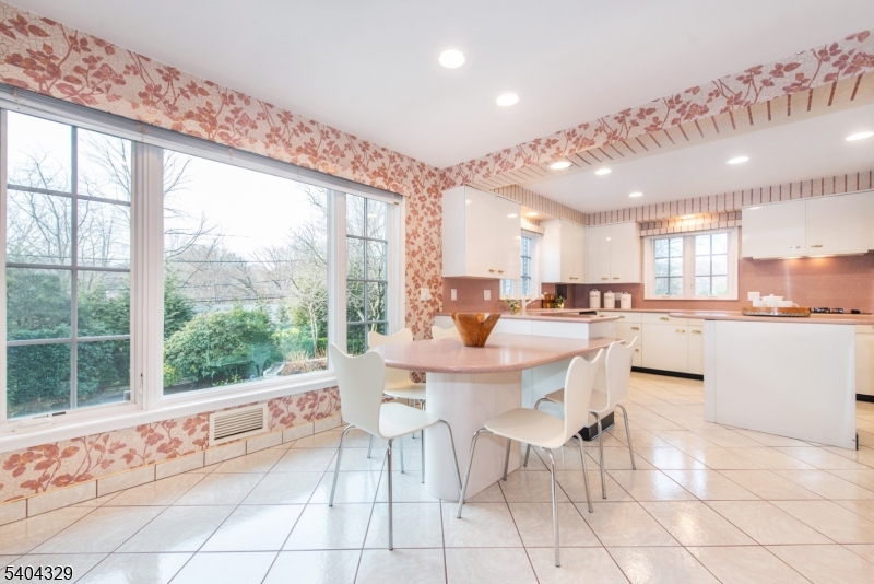 Yantacaw Brook Park - Residential