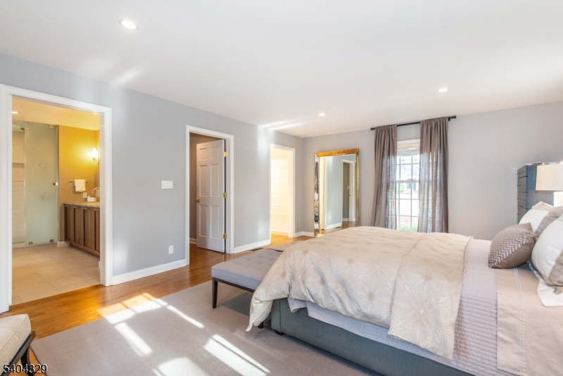 Yantacaw Brook Park - Residential