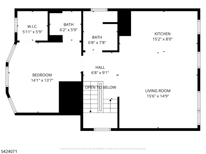 Main image without alt text