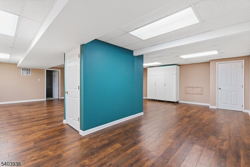 Woods Edge - Residential Lease