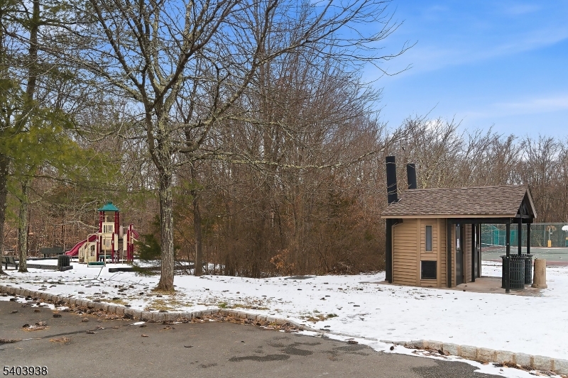 Woods Edge - Residential Lease