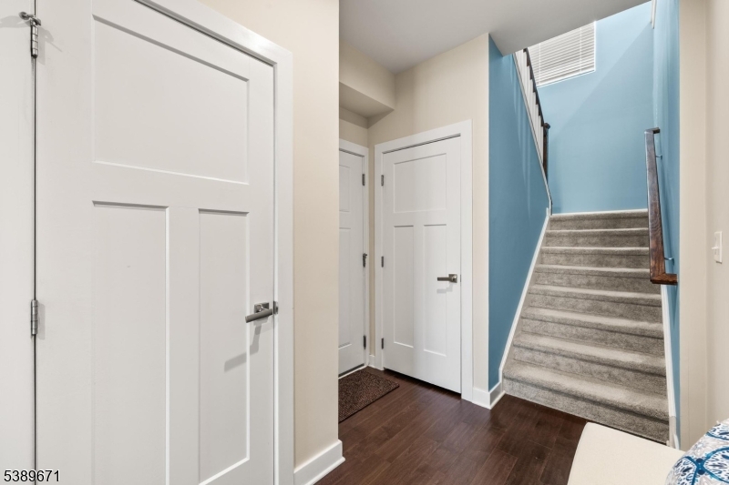 Mansfield Meadows - Residential