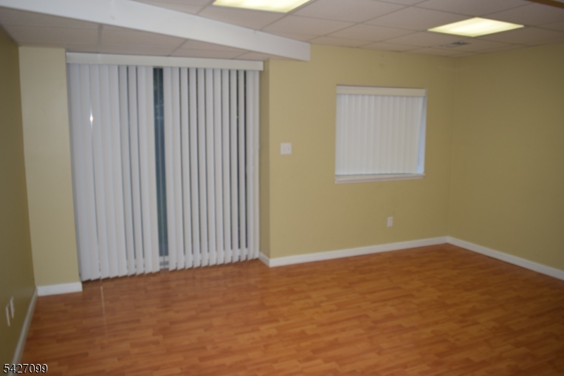 Mazdabrook - Residential Lease