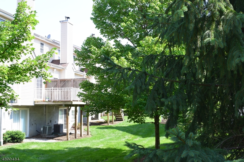 Mazdabrook - Residential Lease