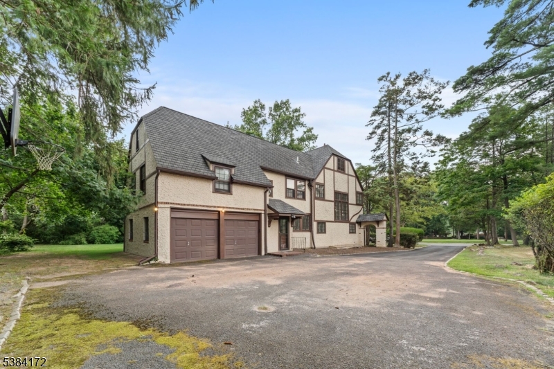 Seven Oaks Park - Residential