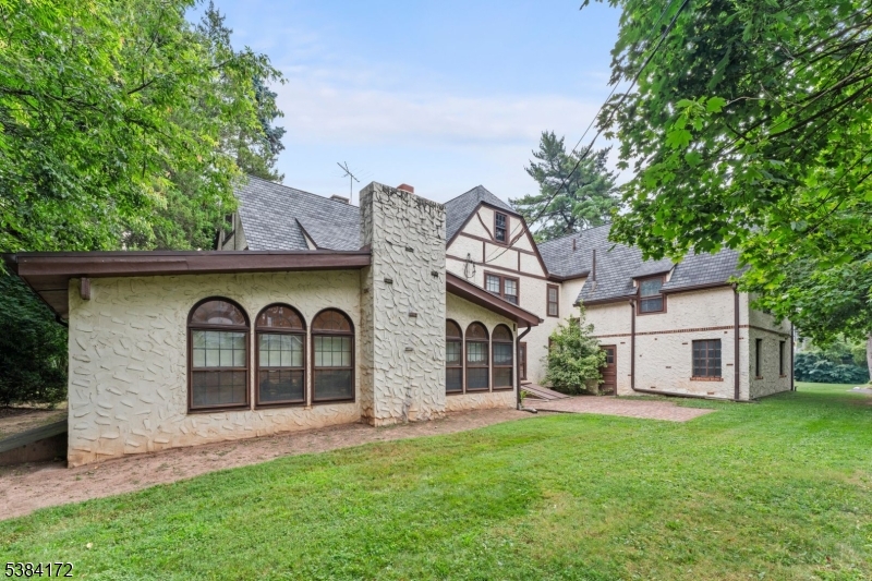 Seven Oaks Park - Residential