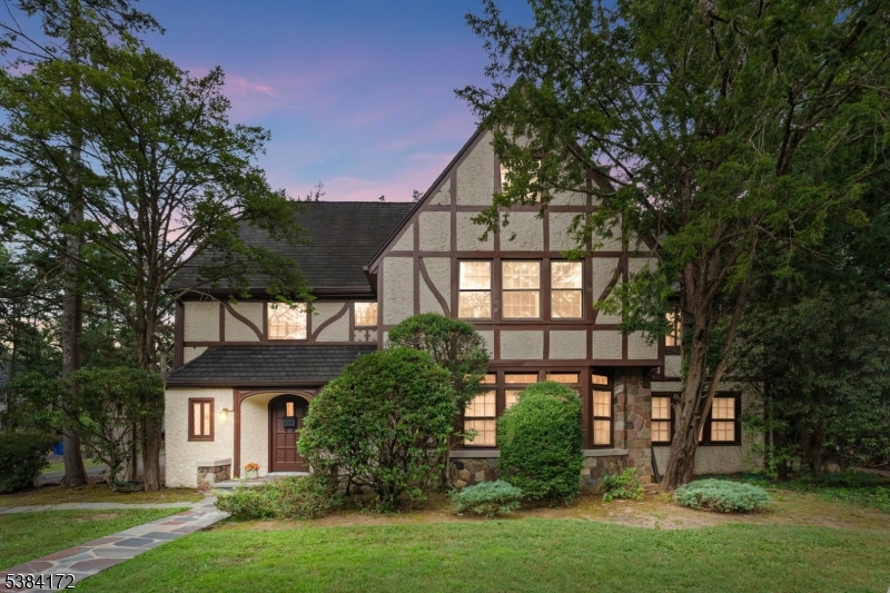 Seven Oaks Park - Residential