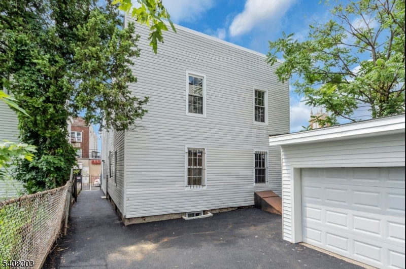 Upper Irvington - Residential Lease