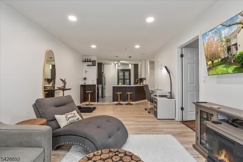 Spring Ridge - Residential