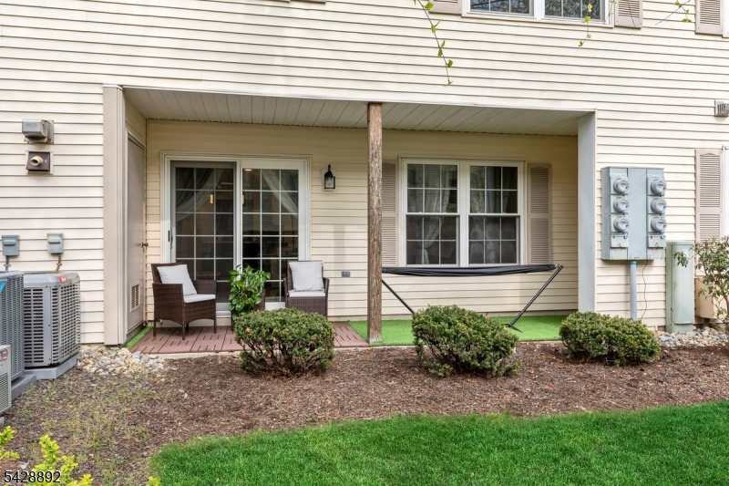 Spring Ridge - Residential