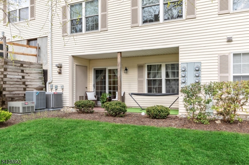 Spring Ridge - Residential