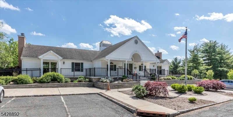Spring Ridge - Residential