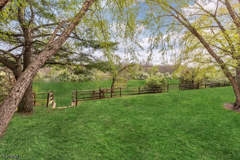 Spring Ridge - Residential