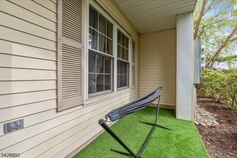Spring Ridge - Residential