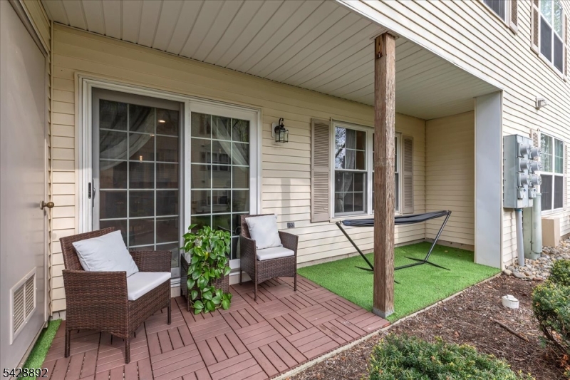 Spring Ridge - Residential