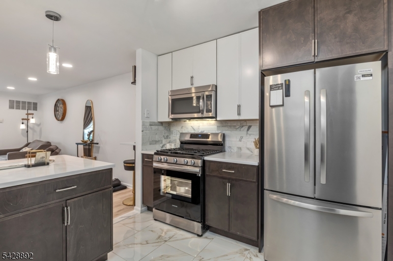 Spring Ridge - Residential