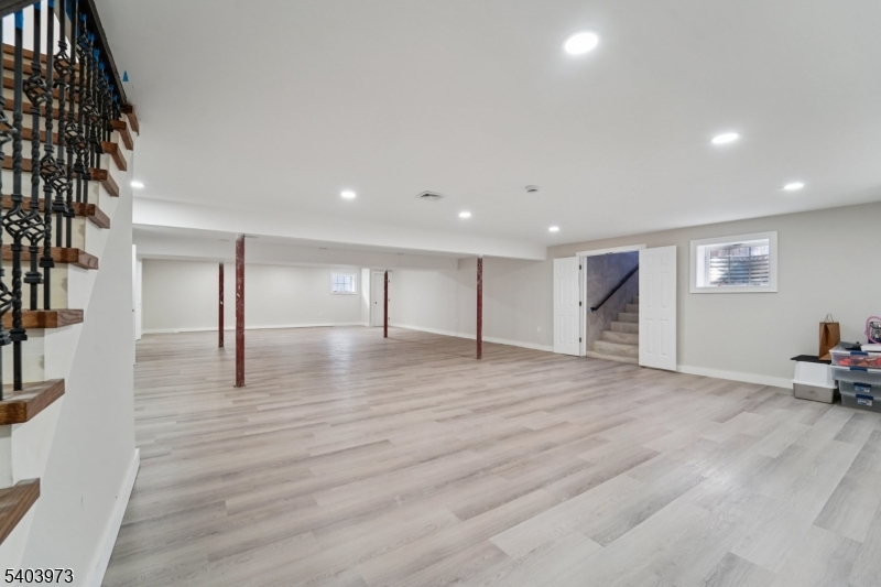 Rolling Hills - Residential