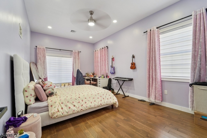 Rolling Hills - Residential