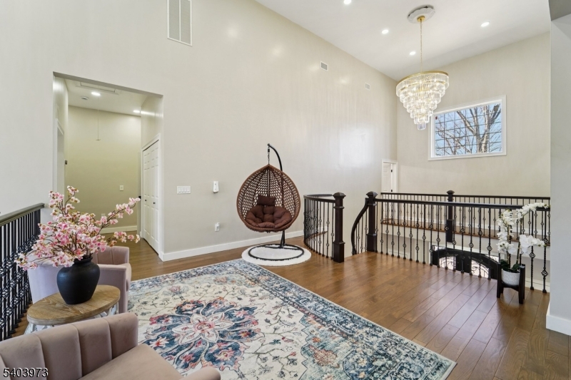 Rolling Hills - Residential