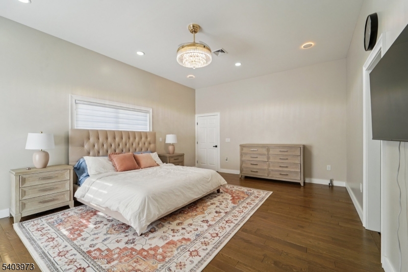 Rolling Hills - Residential