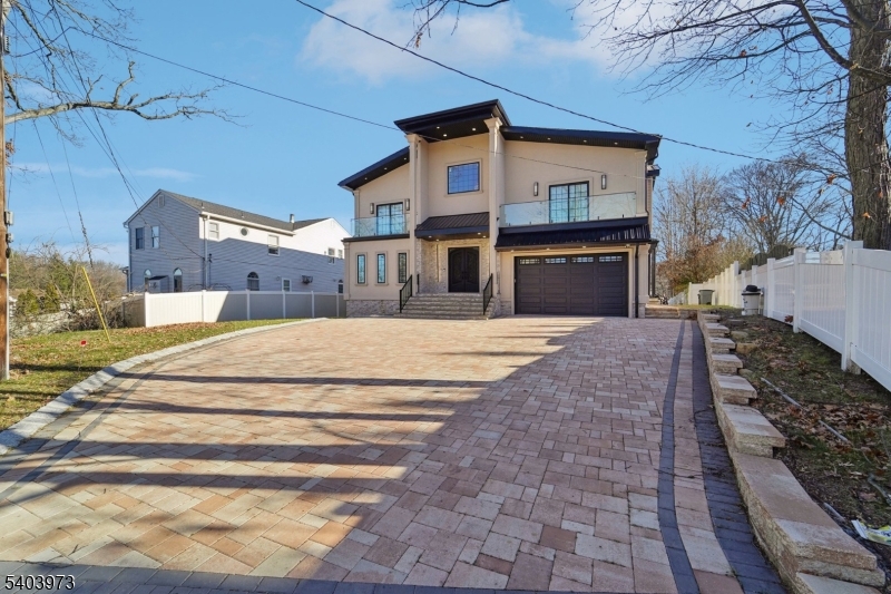 Rolling Hills - Residential