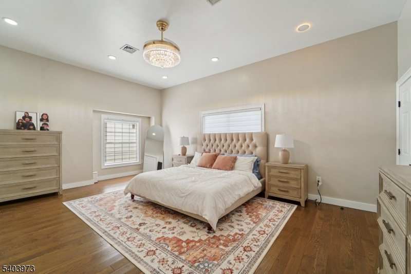 Rolling Hills - Residential