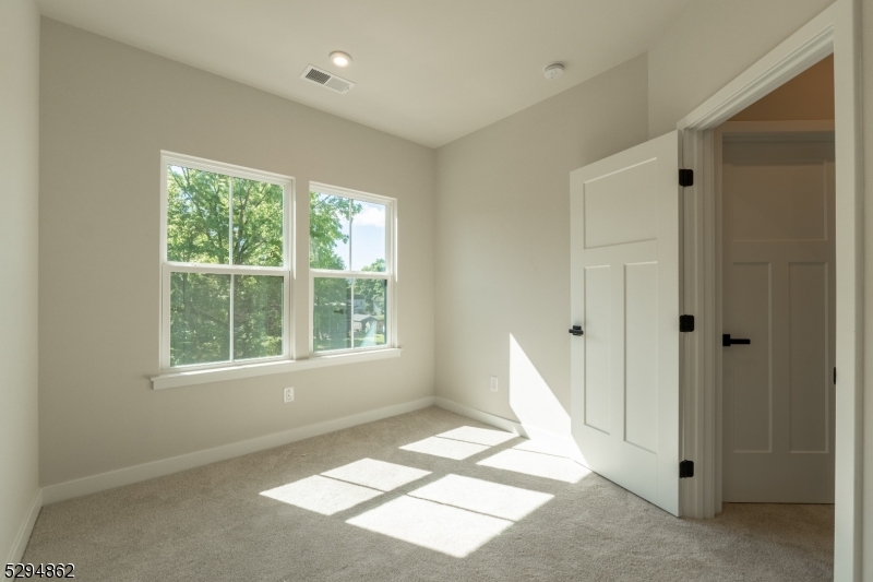 Hackettstown Crossing - Residential Lease