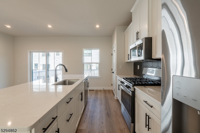 Hackettstown Crossing - Residential Lease