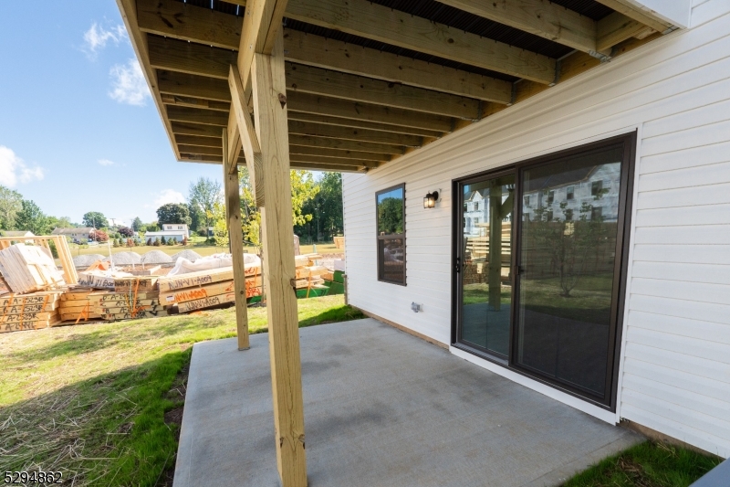 Hackettstown Crossing - Residential Lease