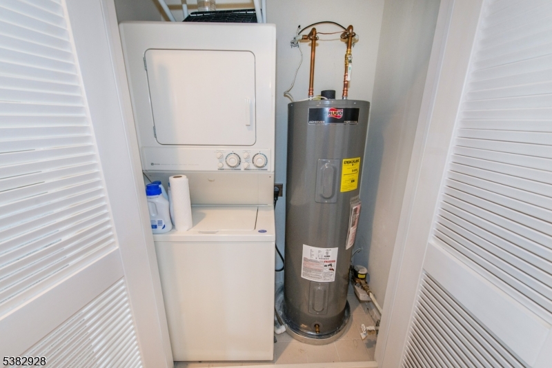 BALD EAGLE COMMONS - Residential