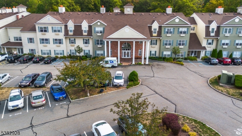 BALD EAGLE COMMONS - Residential