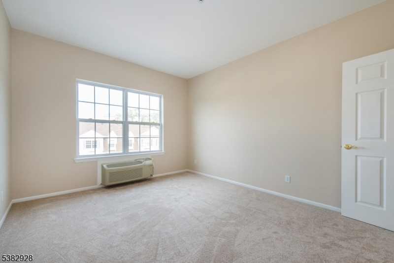 BALD EAGLE COMMONS - Residential