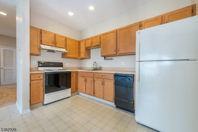 BALD EAGLE COMMONS - Residential