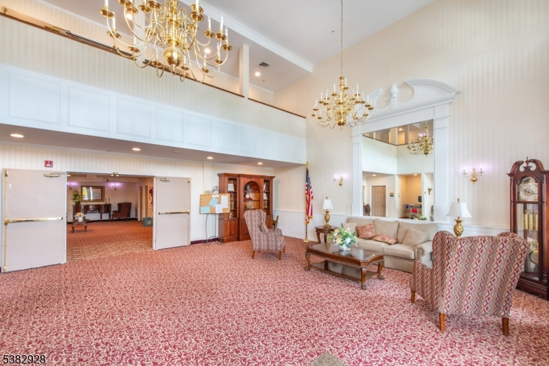 BALD EAGLE COMMONS - Residential