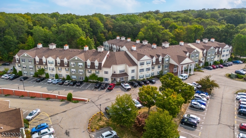BALD EAGLE COMMONS - Residential