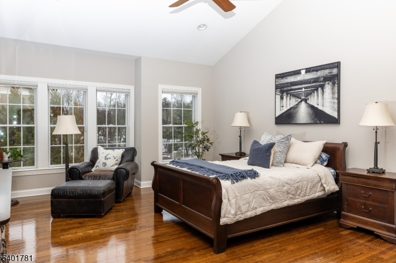 THE BROWNSTONES - Residential